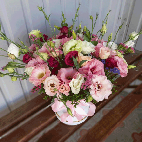 Эустом в шляпной коробке в Старом Крыму