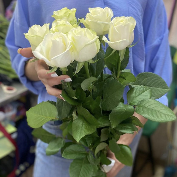 Букет 7 белых роз в Старом Крыму