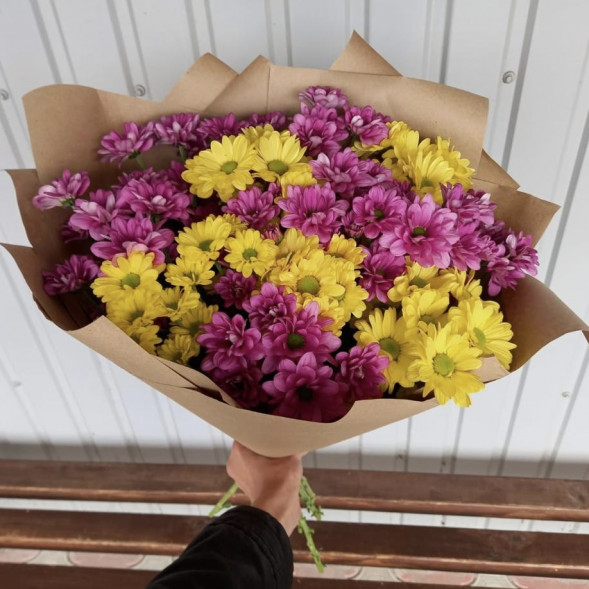 Букет 9 хризантем в Старом Крыму