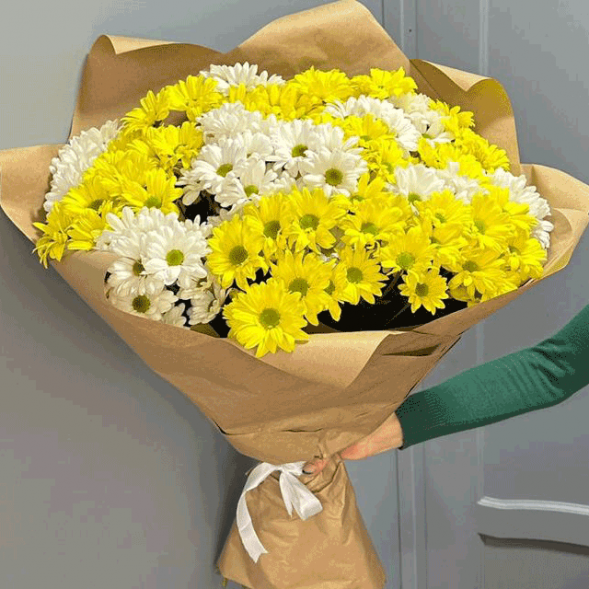 Букет 11 хризантем в Старом Крыму