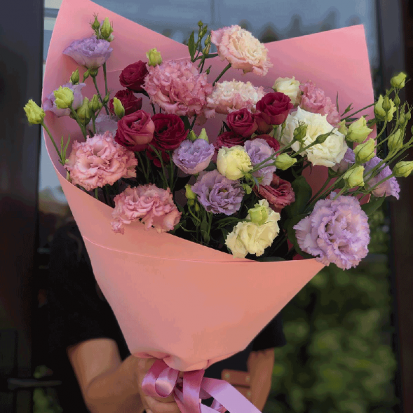 Букет 7 ярких эустом в Старом Крыму