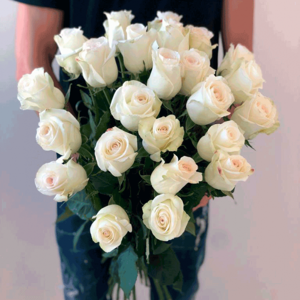 21 белая роза, лента в Старом Крыму