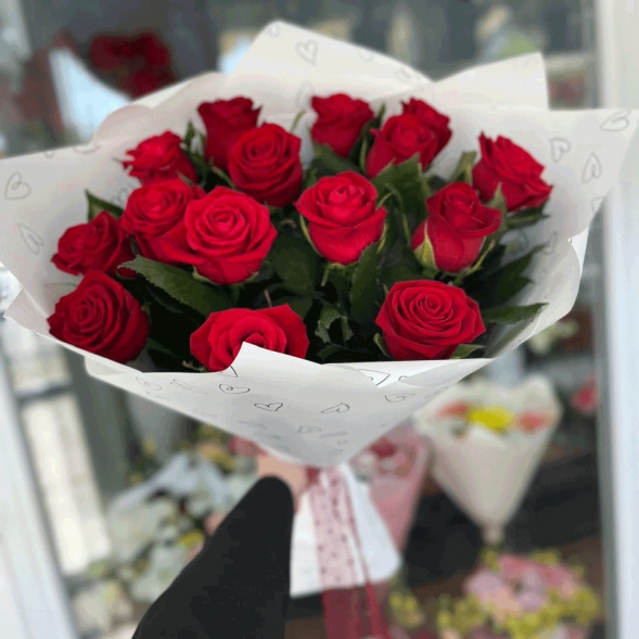 Букет 15 красных роз в Старом Крыму
