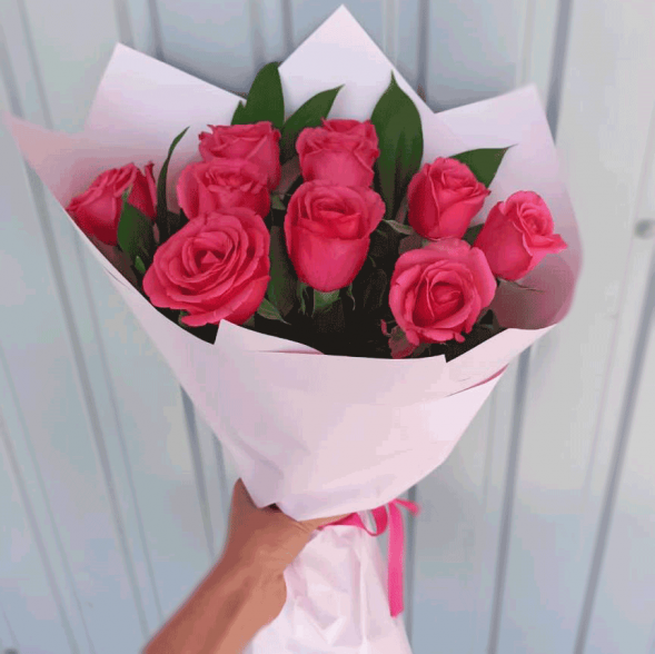 Букет 11 розовых роз в Старом Крыму